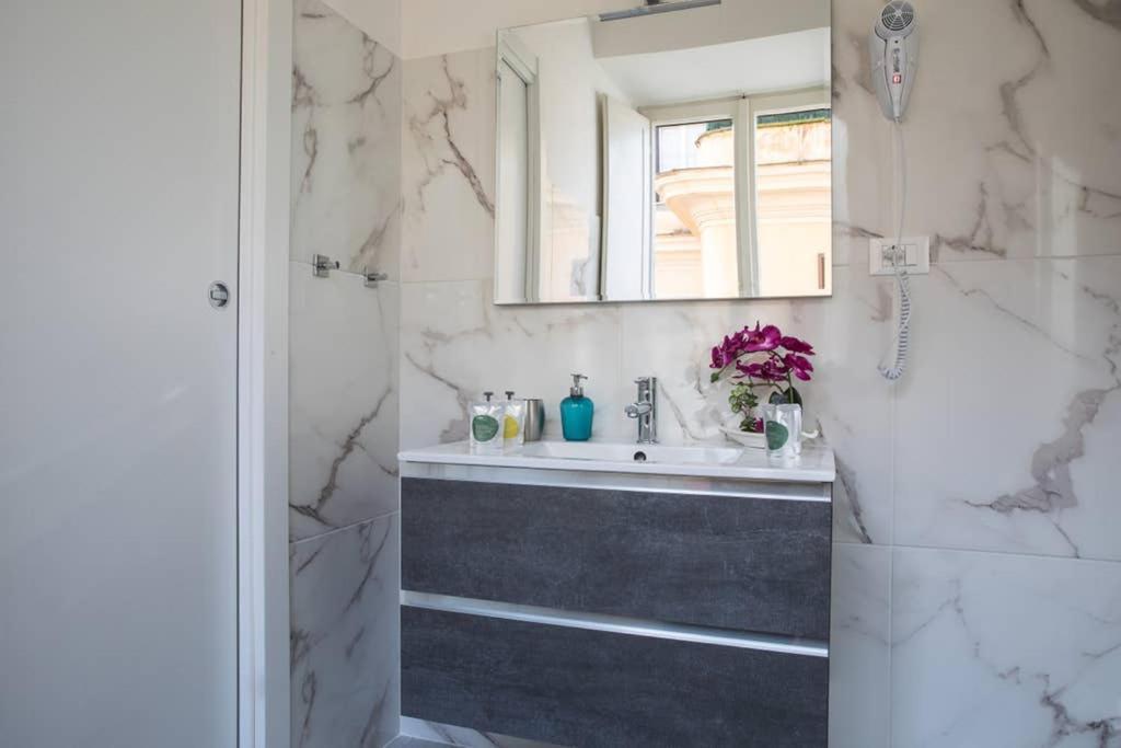 Pink Intimate Jacuzzi Suite Trastevere - Top Collection Rome Luaran gambar